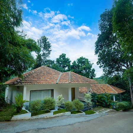 Vythiri Holiday Resort, Wayanad Buitenkant foto
