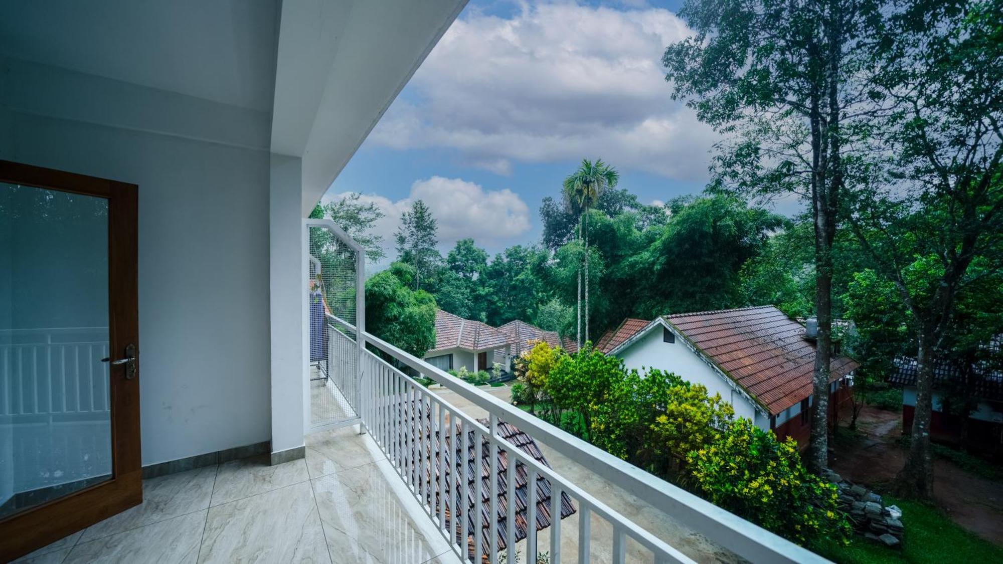 Vythiri Holiday Resort, Wayanad Buitenkant foto