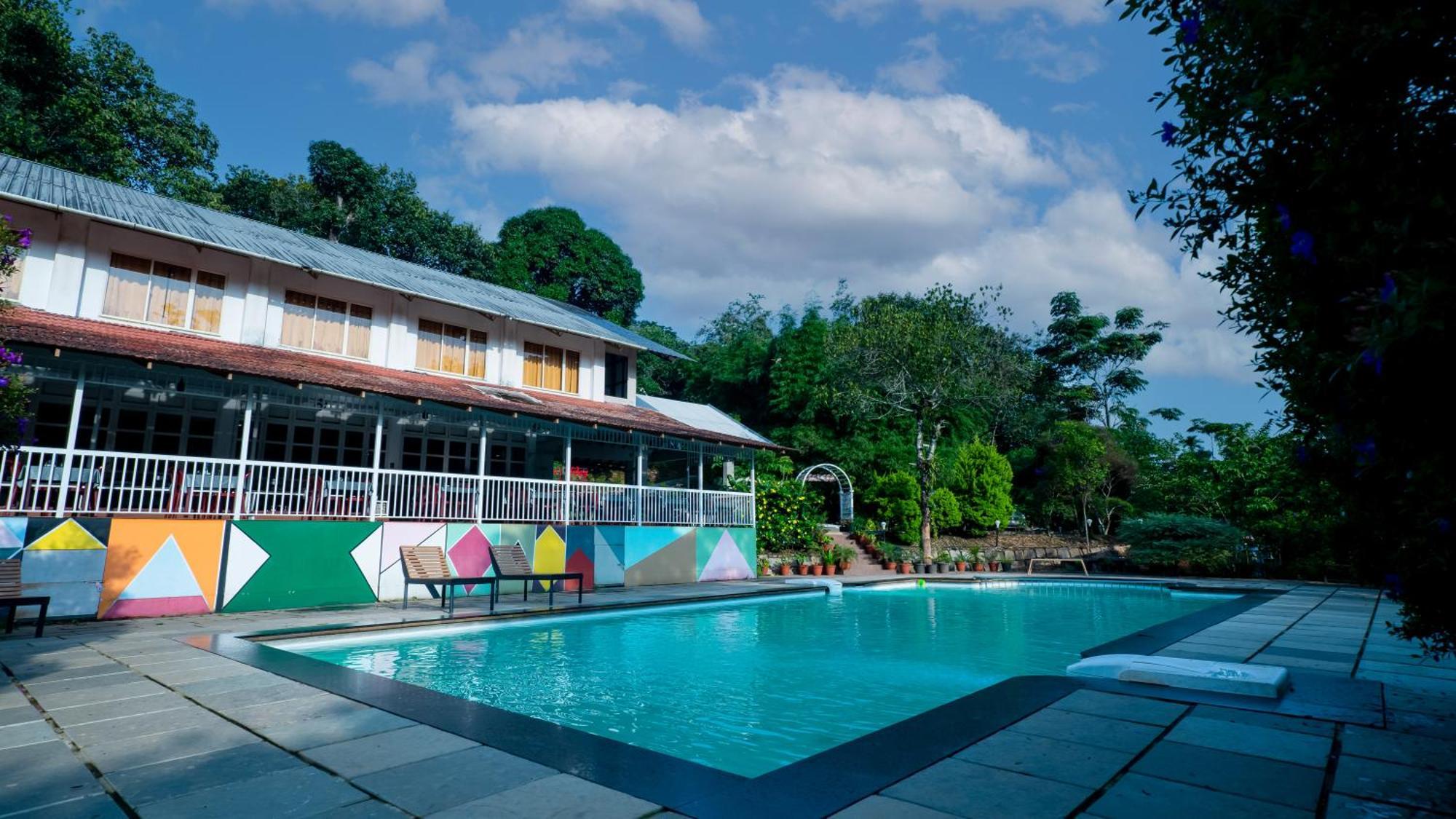 Vythiri Holiday Resort, Wayanad Buitenkant foto