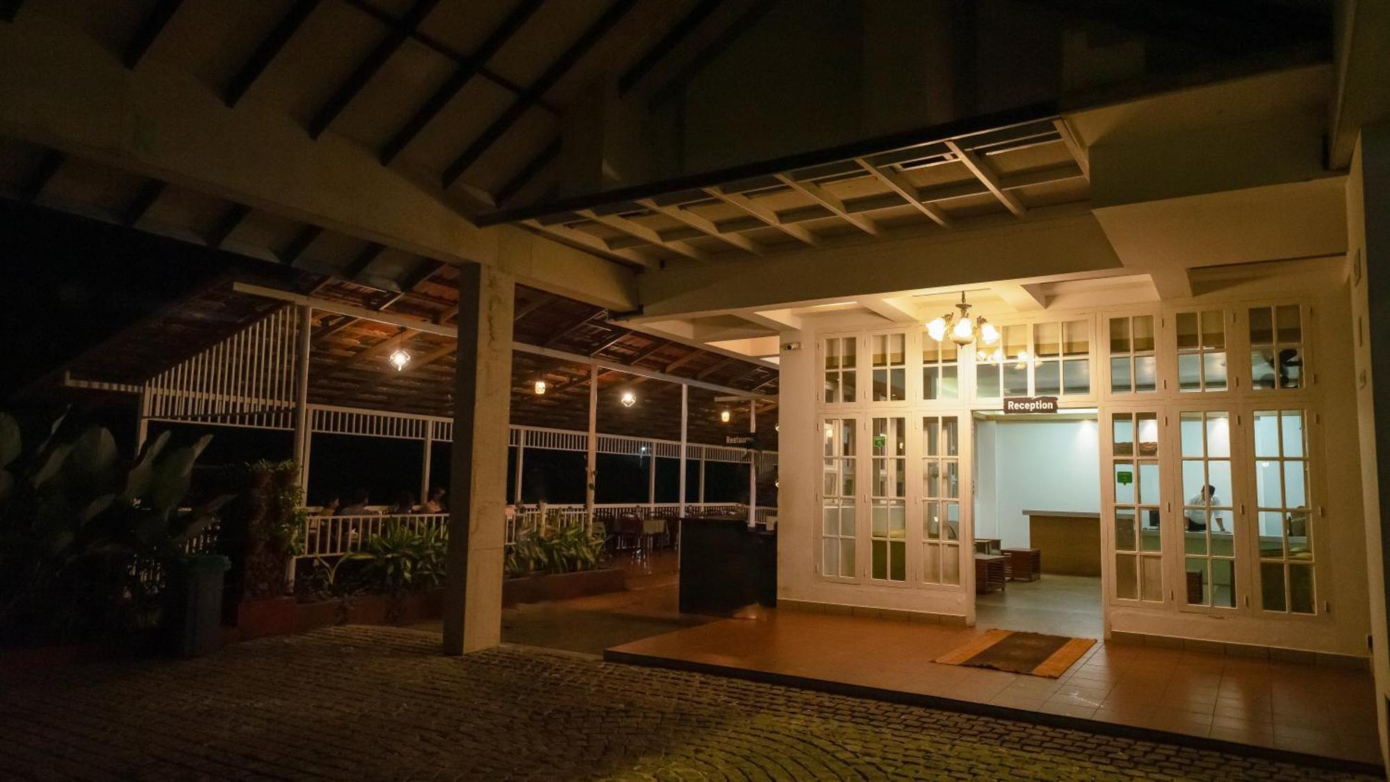 Vythiri Holiday Resort, Wayanad Buitenkant foto