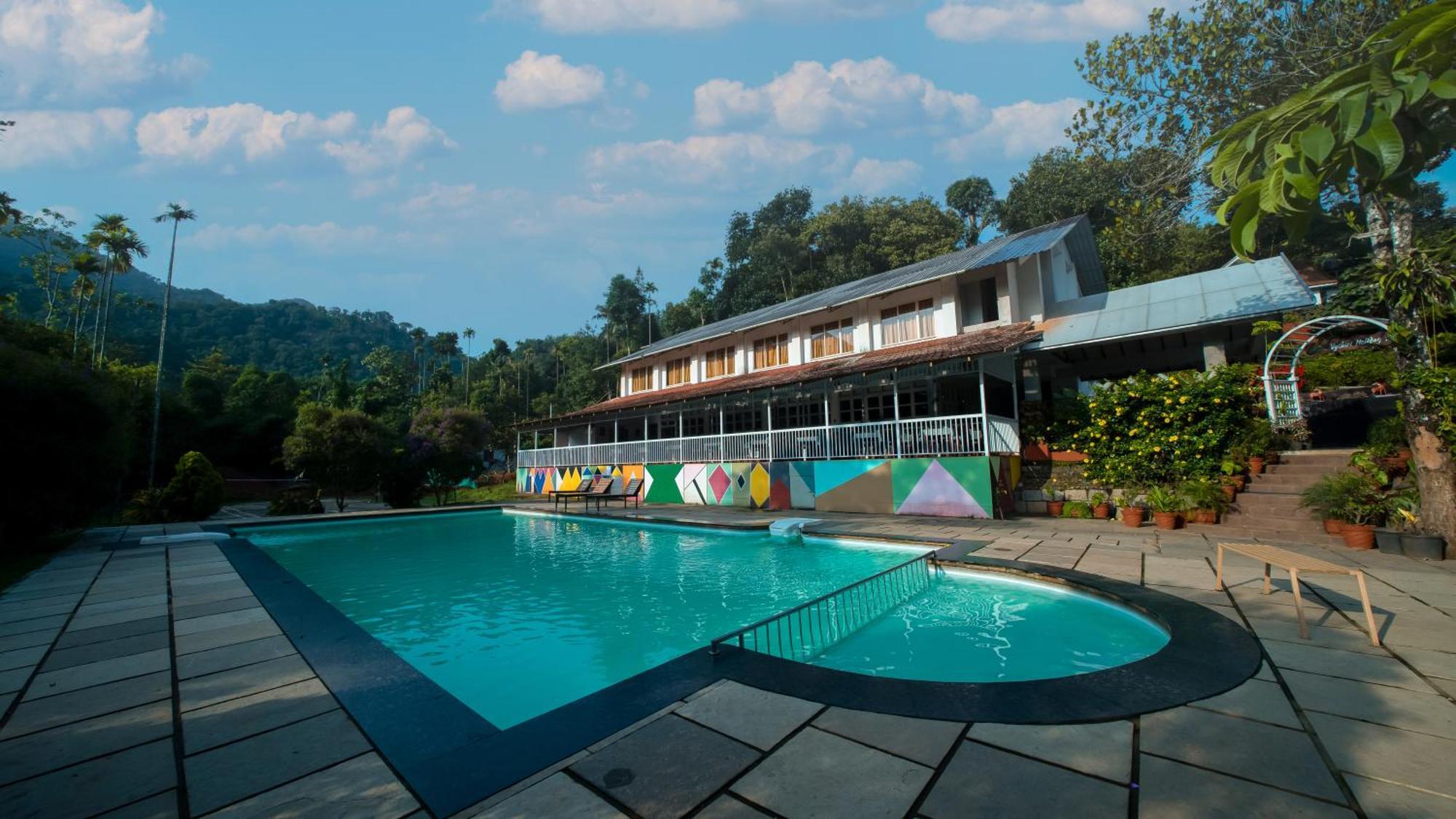 Vythiri Holiday Resort, Wayanad Buitenkant foto