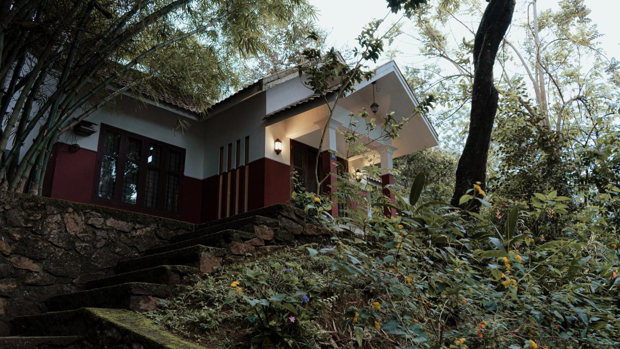 Vythiri Holiday Resort, Wayanad Buitenkant foto