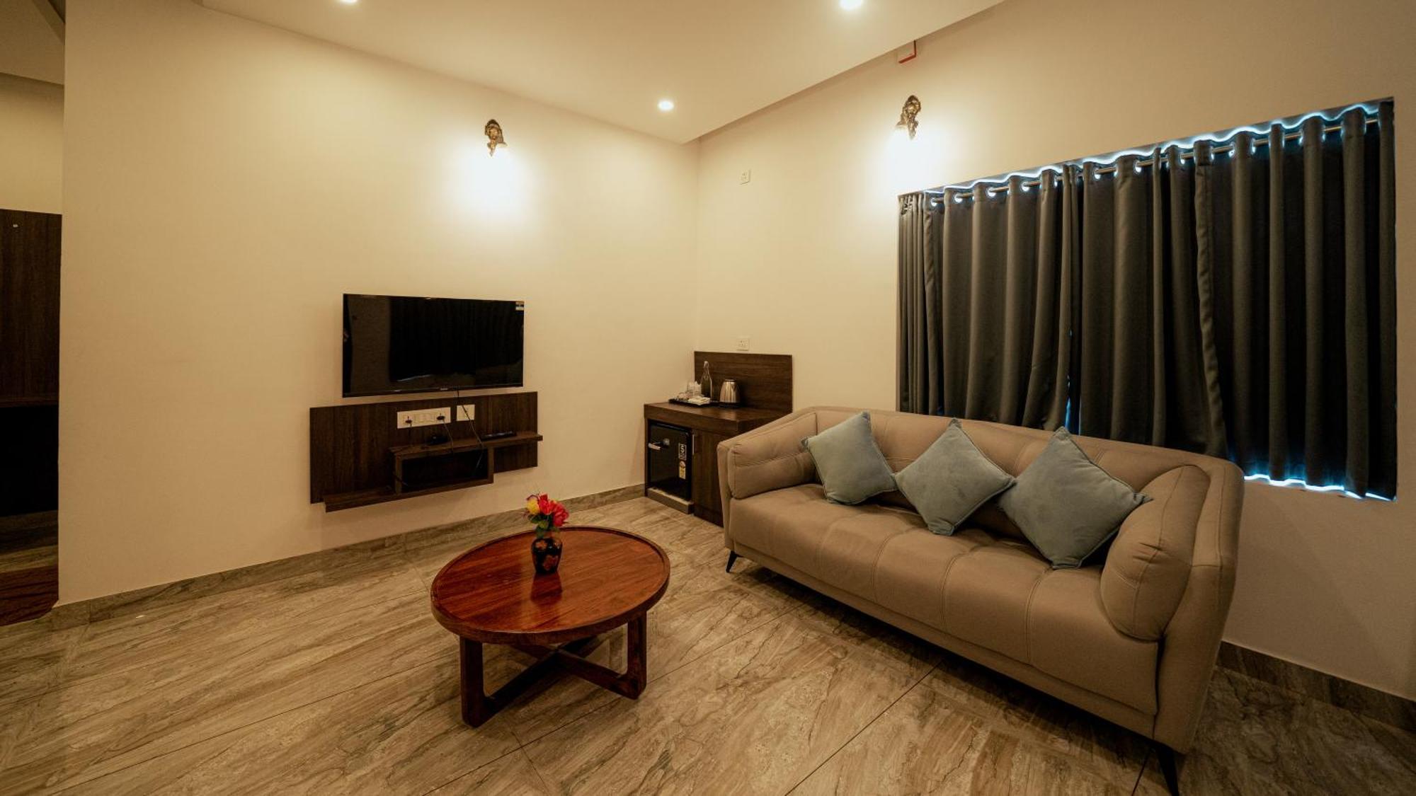 Vythiri Holiday Resort, Wayanad Buitenkant foto