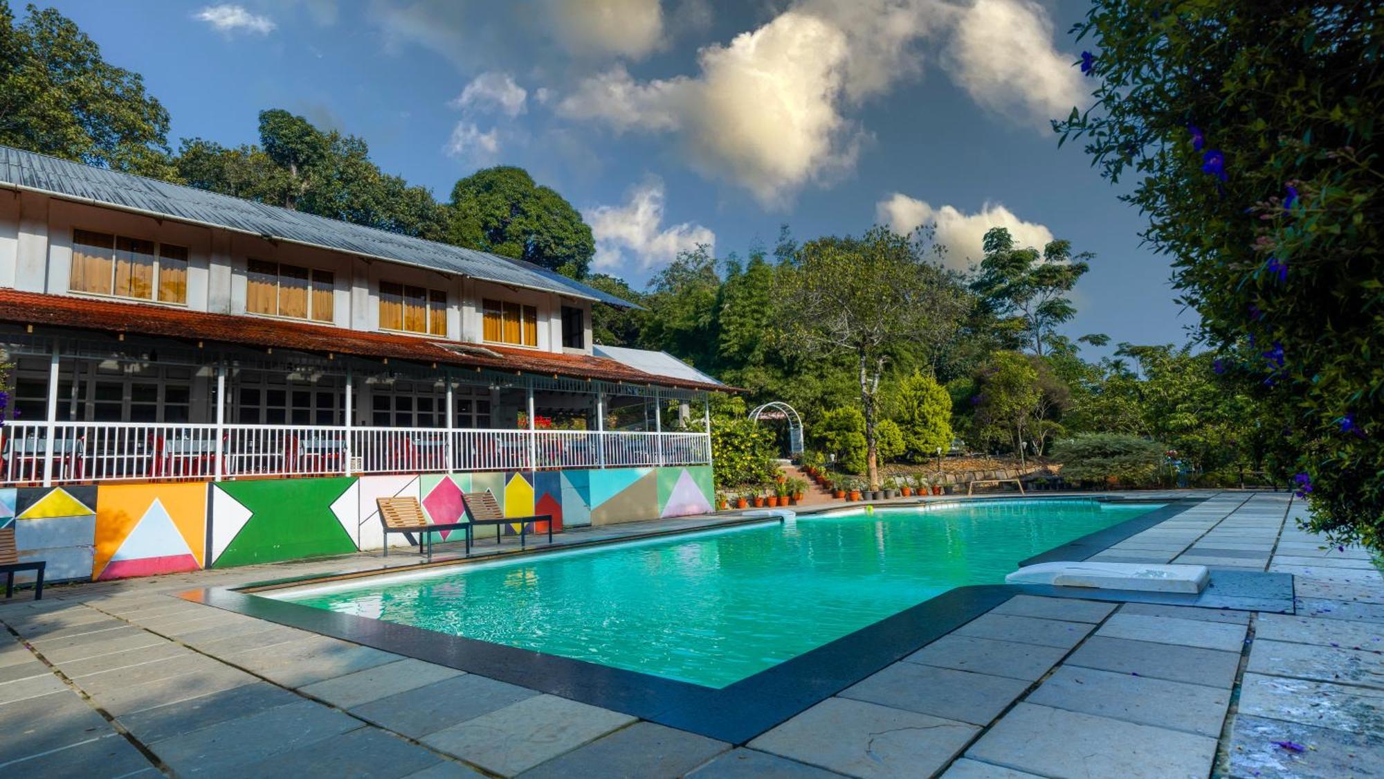 Vythiri Holiday Resort, Wayanad Buitenkant foto